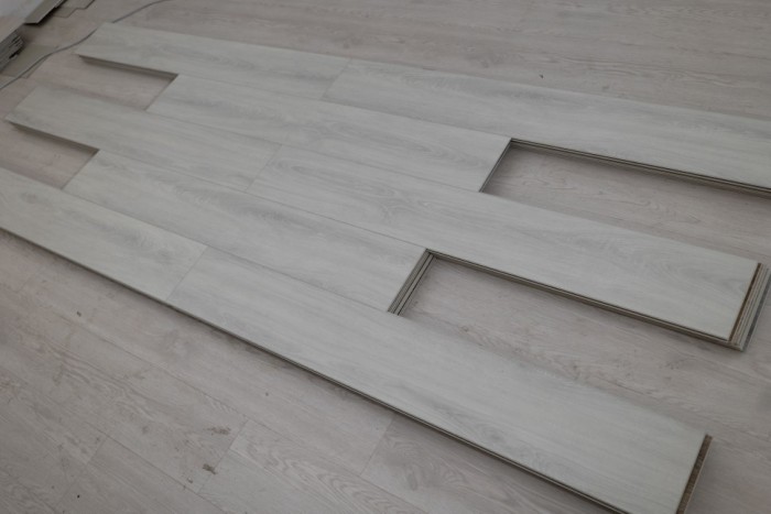 Каменный SPC ламинат Steinholz Prime Амбрас  STH002 (1220x180x4,5мм)