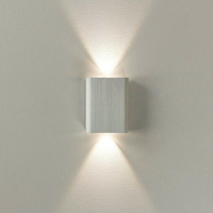 Настенный светильник Citilux Декарт CL704401