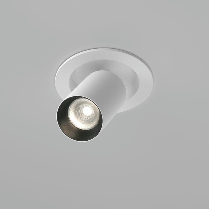Встраиваемый светодиодный спот Maytoni Technical Ceiling Focus Led C071CL-7W4K-WB
